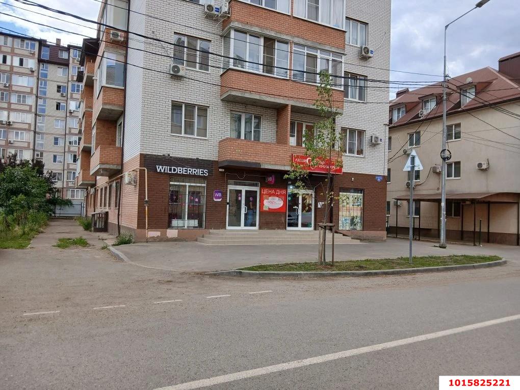 Фото №2: Торговое помещение 195 м² - Российский, Прикубанский внутригородской округ, ул. Ратной Славы, 56