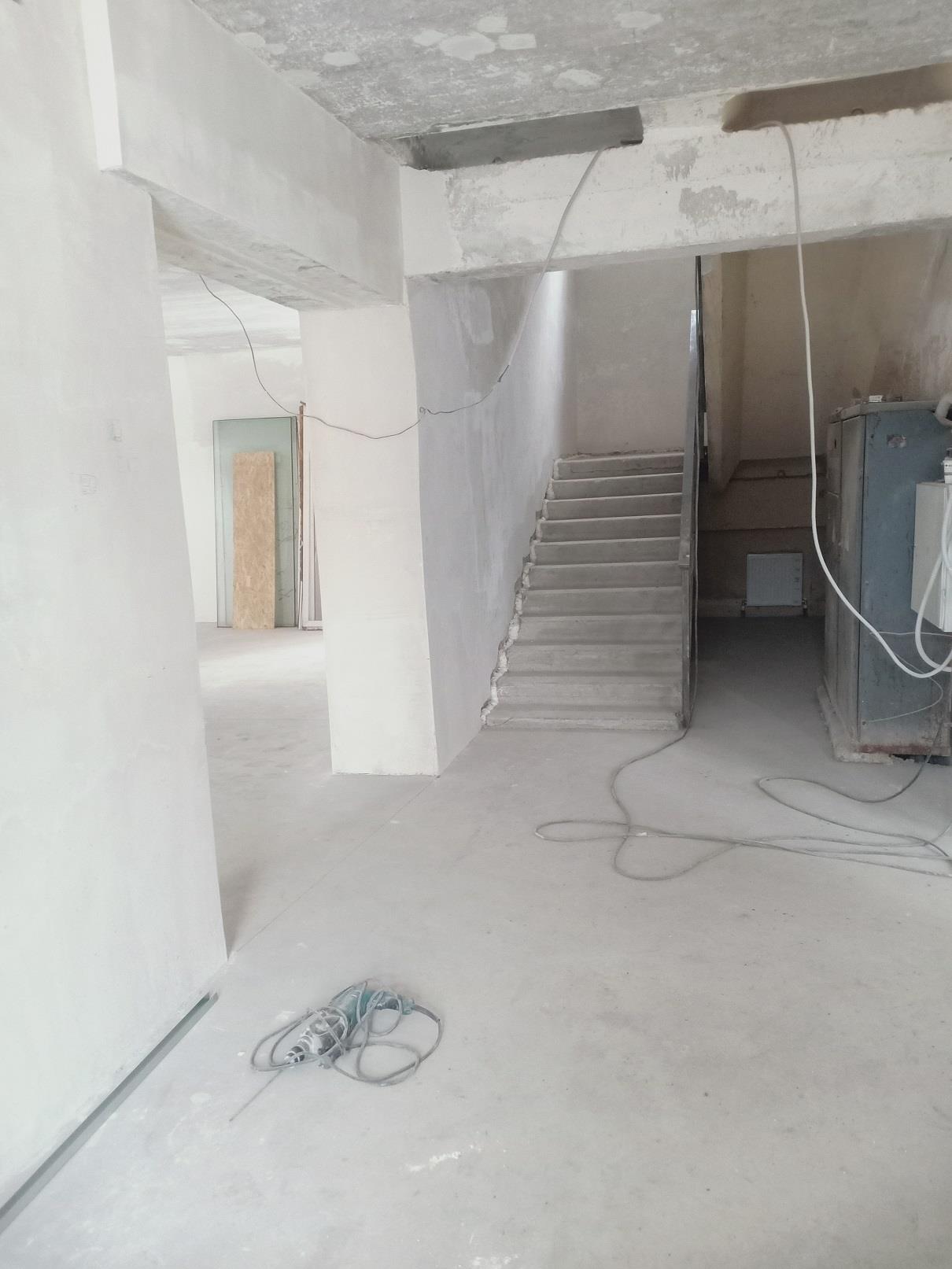 Фото №6: Коммерция 655 м² - Краснодар, Карасунский внутригородской округ, мкр. Хлопчато-бумажный Комбинат, ул. Ялтинская, 73