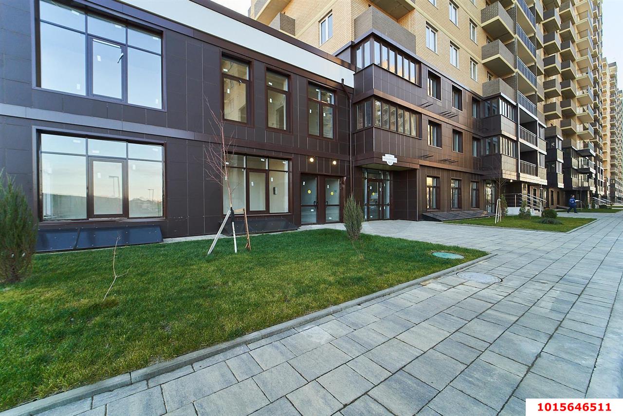 Фото №3: 1-комнатная квартира 38 м² - Краснодар, жилой комплекс Ракурс, ул. имени Героя Ростовского, 8к5