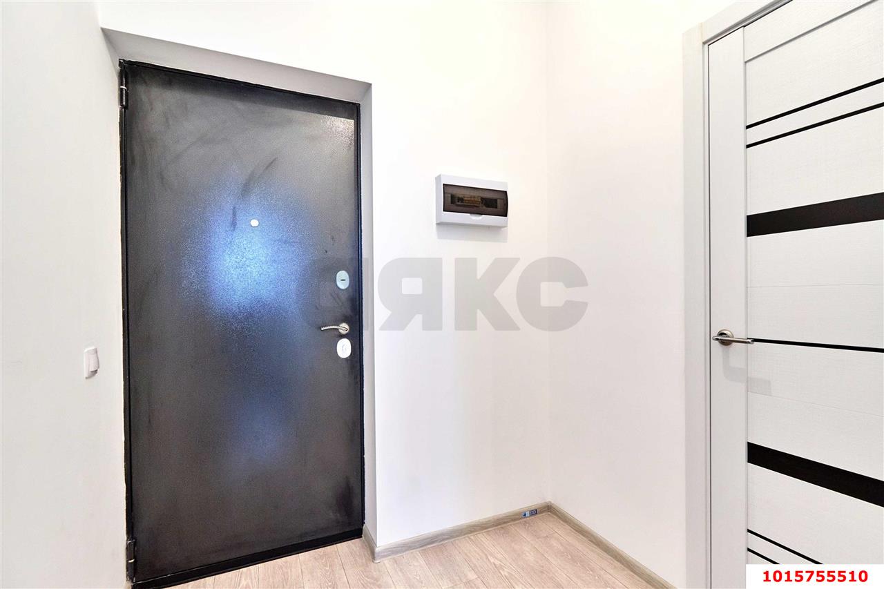 Фото №5: 1-комнатная квартира 32 м² - Краснодар, Прикубанский внутригородской округ, Завод Радиоизмерительных Приборов, мкр. Музыкальный, ул. Российская, 257/7