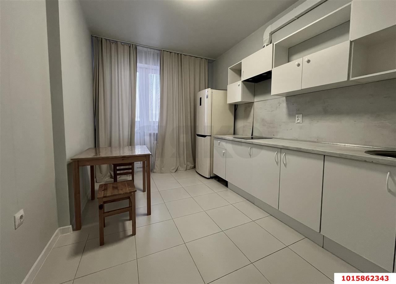 Фото №2: 1-комнатная квартира 40 м² - Краснодар, имени Петра Метальникова, ул. Григория Пономаренко, 43