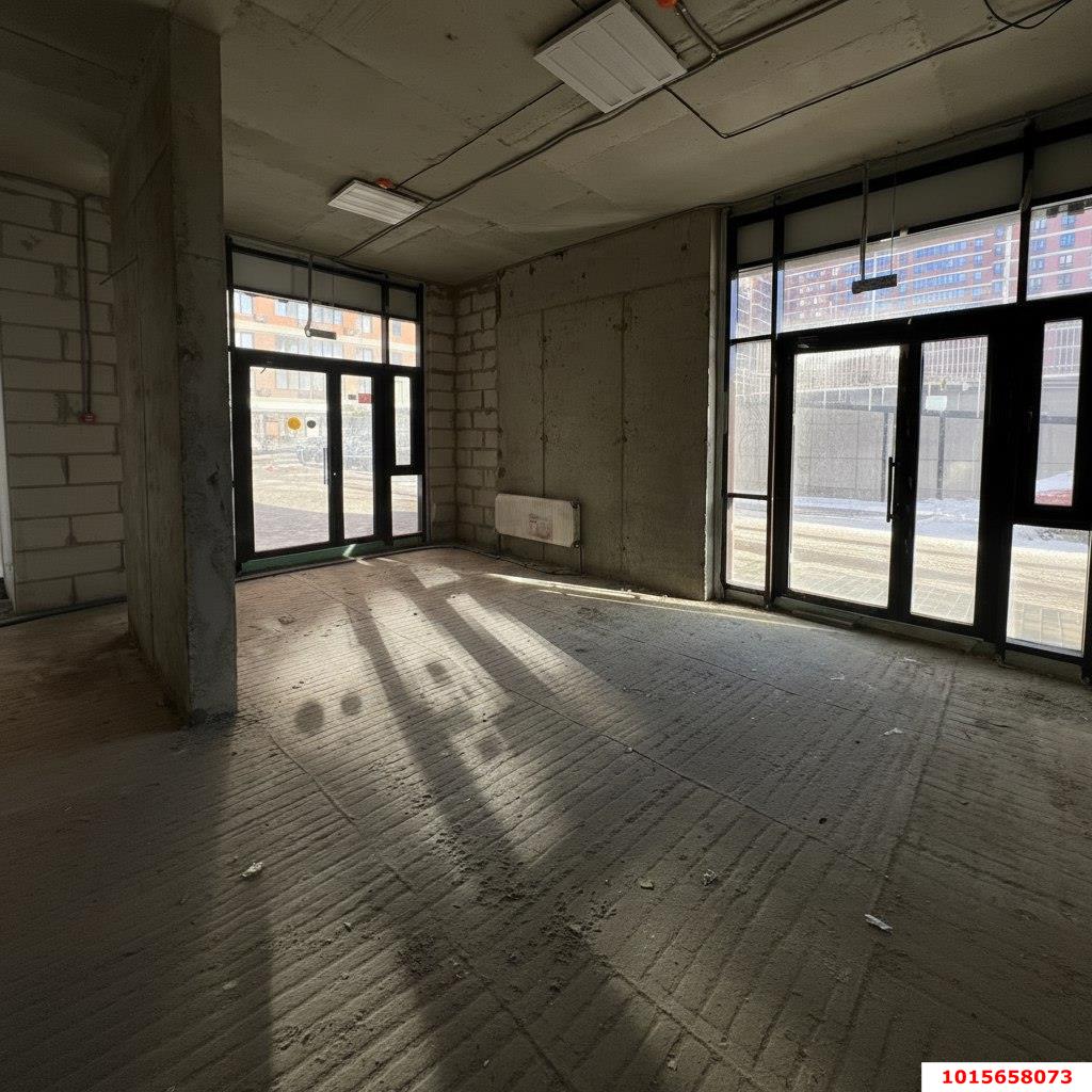 Фото №4: Коммерция 77 м² - Краснодар, Прикубанский внутригородской округ, мкр. жилой комплекс Самолёт-2, ул. Западный Обход, 57к3