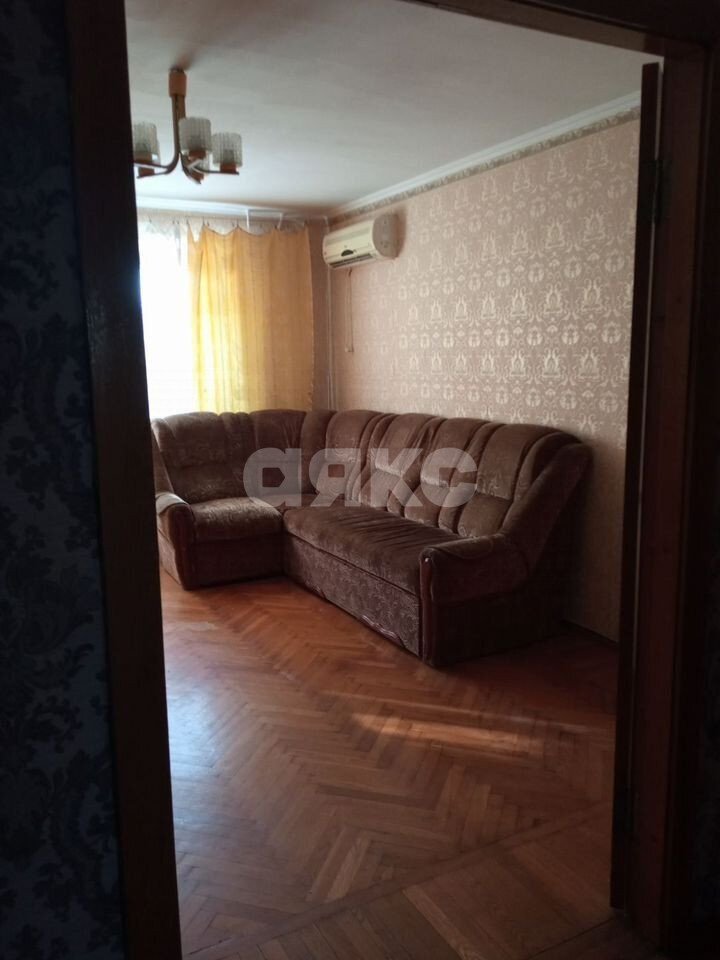 Фото №4: 2-комнатная квартира 54 м² - Горячий Ключ, Администрация, ул. Ленина, 238