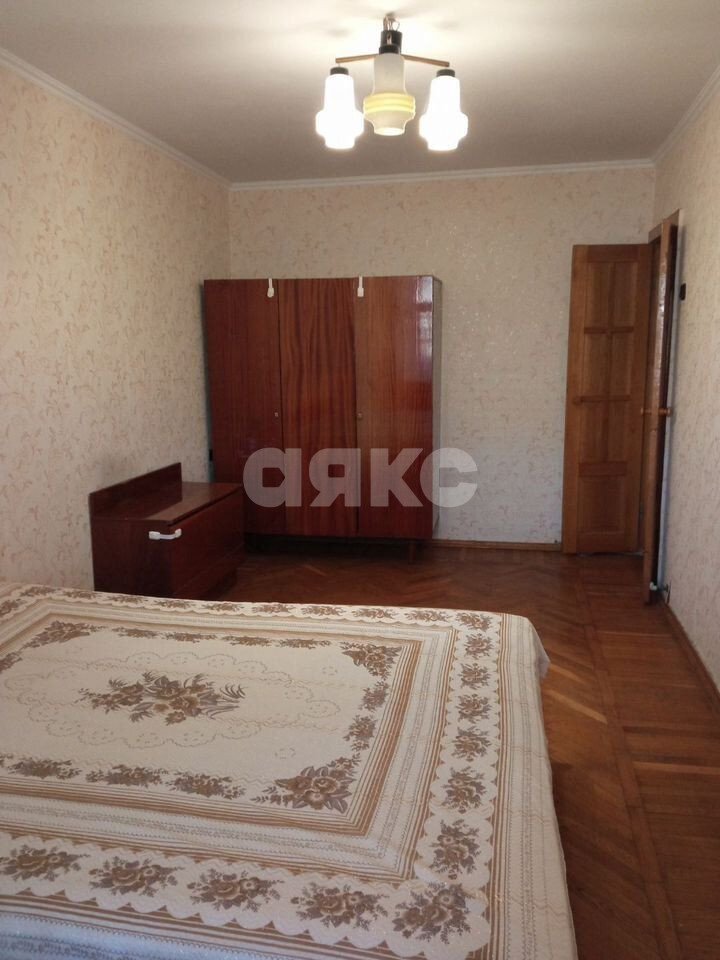 Фото №2: 2-комнатная квартира 54 м² - Горячий Ключ, Администрация, ул. Ленина, 238