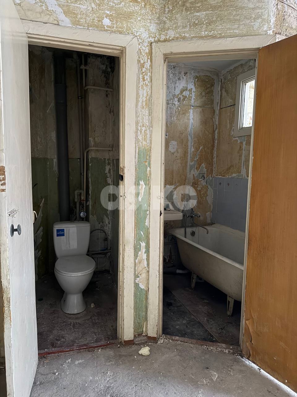 Фото №8: 3-комнатная квартира 55 м², 2/5 эт. - Мариуполь, р. Жовтневый, ул. Энгельса, 32