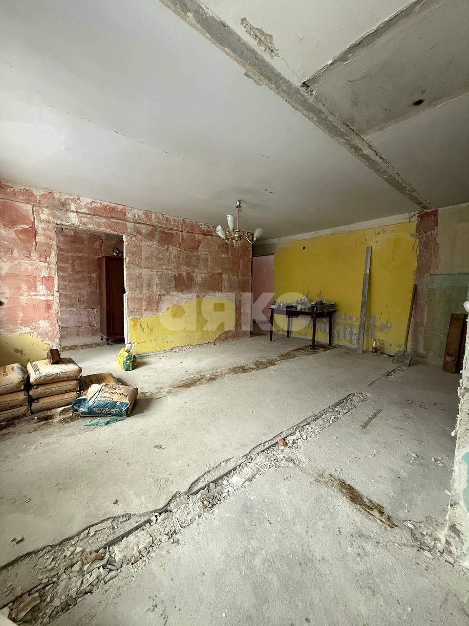Фото №2: 3-комнатная квартира 55 м², 2/5 эт. - Мариуполь, р. Жовтневый, ул. Энгельса, 32