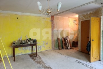 Фото №2: 3-комнатная квартира 55 м² - Мариуполь, р. Жовтневый, ул. Энгельса, 32