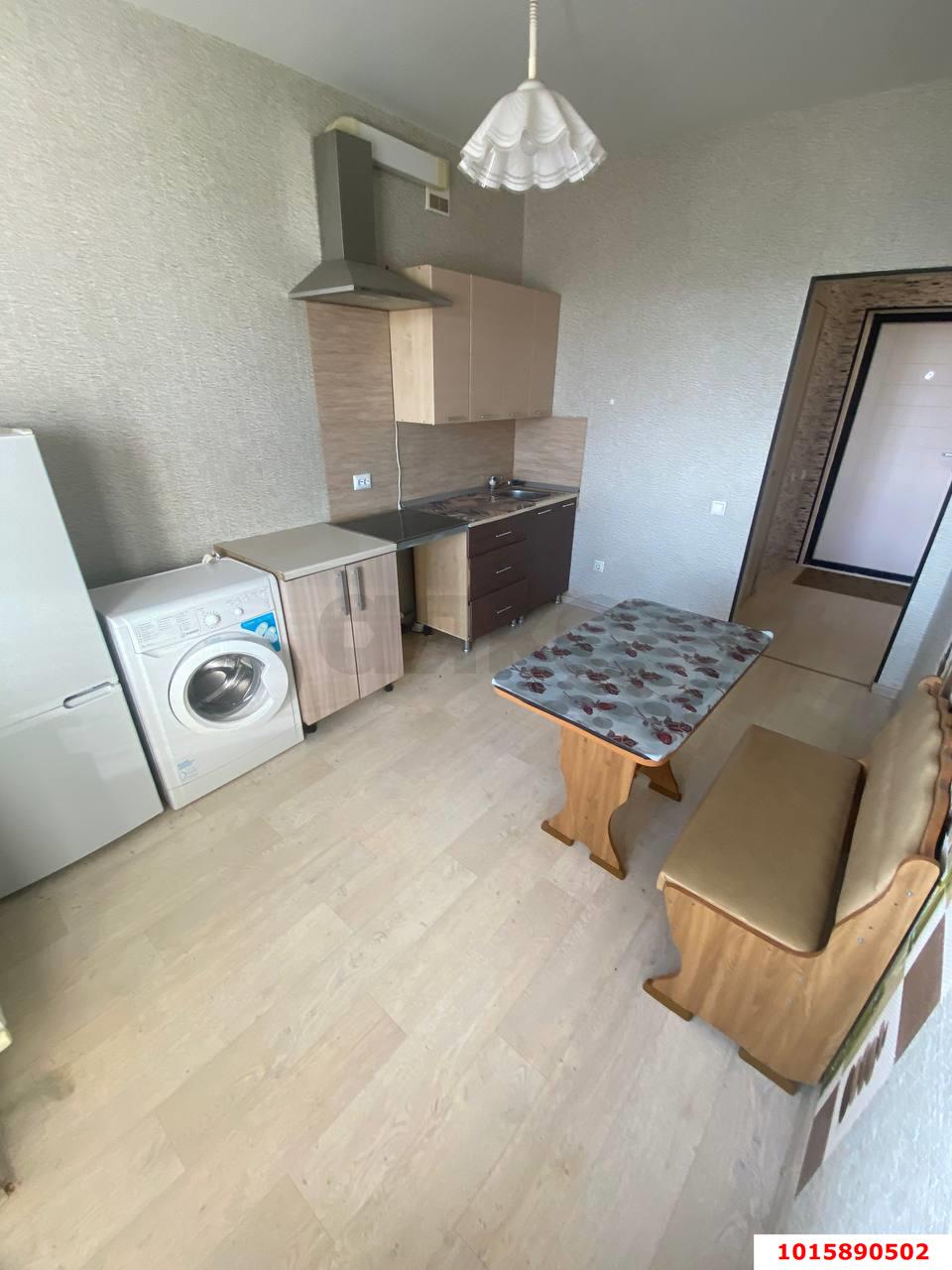 Фото №6: 1-комнатная квартира <span class="whitespace-nowrap">34 м²</span>, <span class="whitespace-nowrap">4/6 эт.</span> - Краснодар, Прикубанский внутригородской округ, мкр. ЖК Жилой Квартал, ул. Куликова Поля, 2