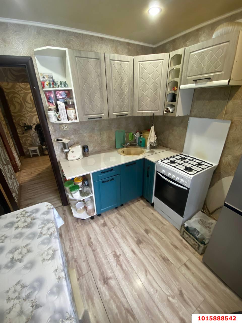 Фото №1: 3-комнатная квартира 56 м² - Краснодар, Карасунский внутригородской округ, Центральный внутригородской округ, мкр. Черёмушки, ул. 2-я Пятилетка, 13