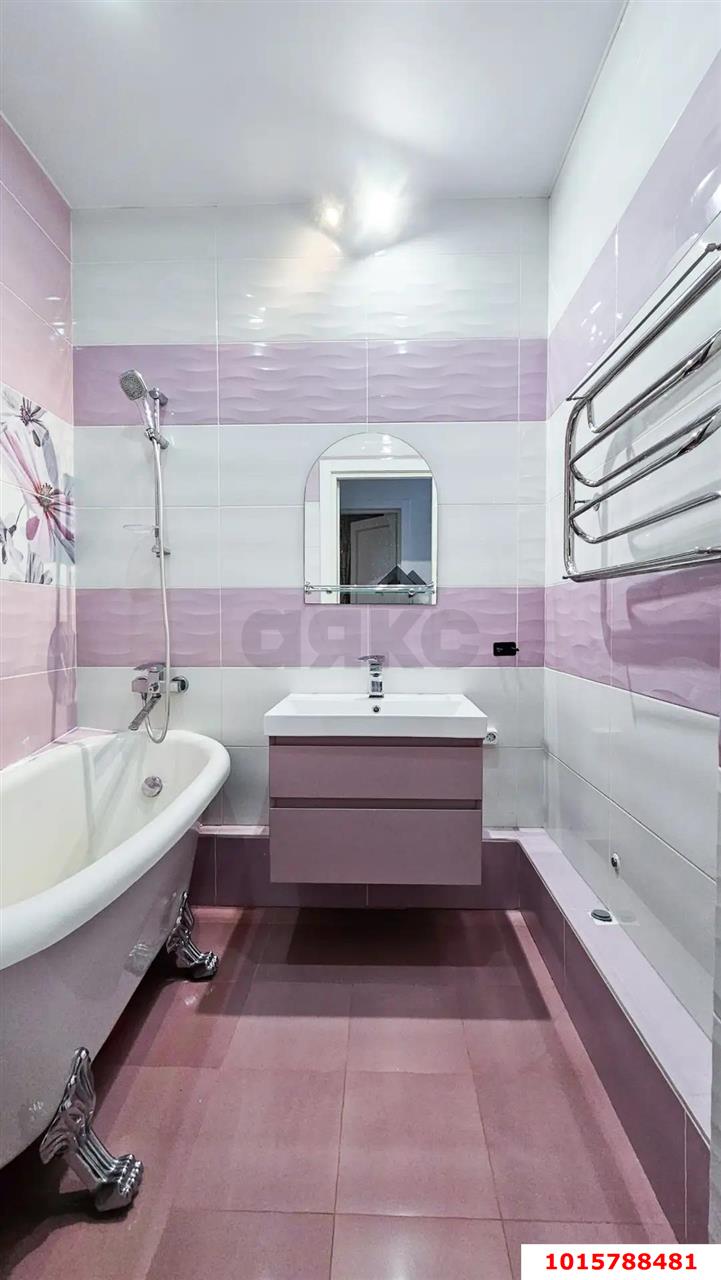 Фото №9: 2-комнатная квартира 74 м² - Краснодар, Солнечный, ул. Казбекская, 14