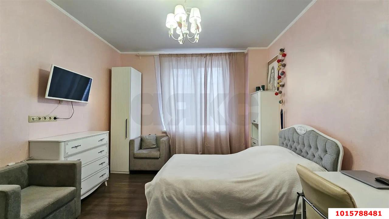 Фото №3: 2-комнатная квартира 74 м² - Краснодар, Солнечный, ул. Казбекская, 14