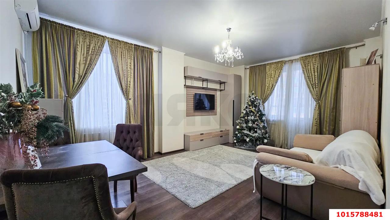 Фото №1: 2-комнатная квартира 74 м² - Краснодар, Солнечный, ул. Казбекская, 14