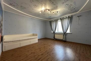 Фото №1: 3-комнатная квартира 75 м² - Краснодар, мкр. Солнечный, ул. Казбекская, 13