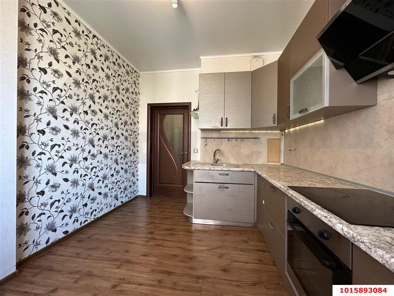 Фото №8: 3-комнатная квартира 86 м² - Краснодар, Прикубанский внутригородской округ, Фестивальный, ЖК Екатеринодар, мкр. Солнечный, ул. Казбекская, 13