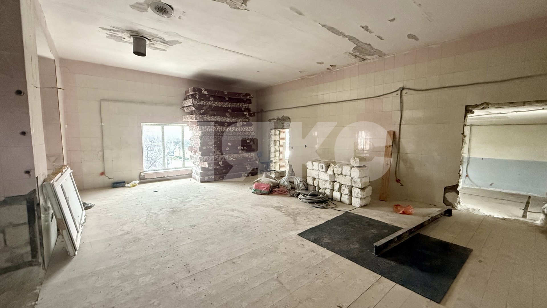 Фото №1: Коммерция 160 м² - Симферополь, Киевский, пер. Лавандовый, 2