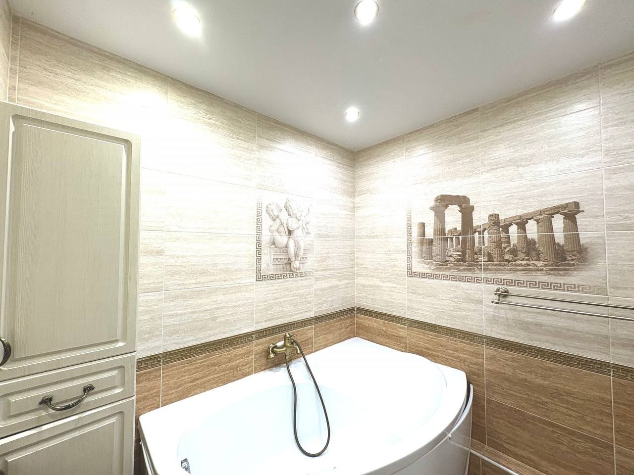 Фото №14: 3-комнатная квартира 76 м² - Нижнекамск, 34-й, ул. Рифката Гайнуллина, 20