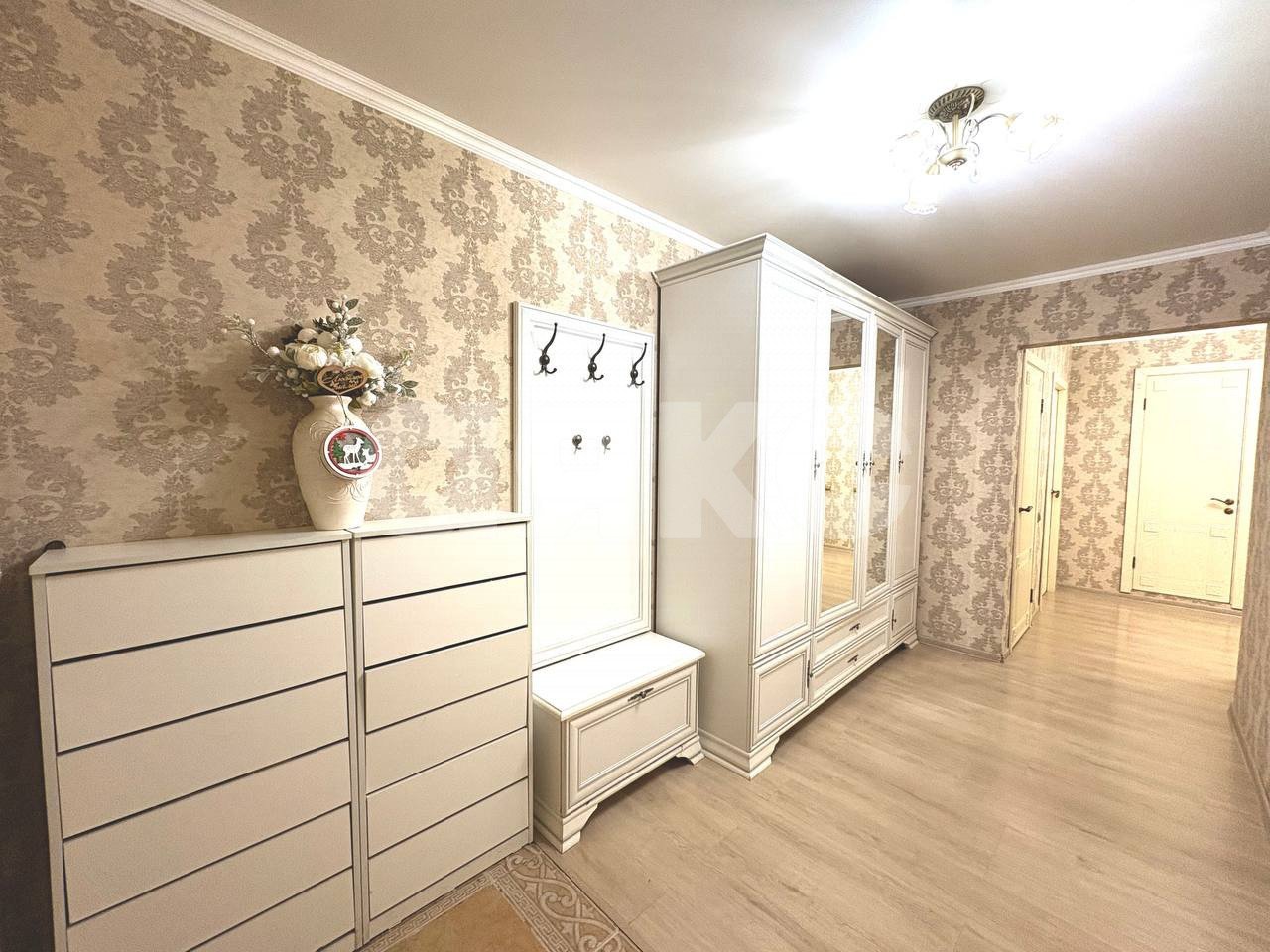 Фото №21: 3-комнатная квартира 76 м² - Нижнекамск, 34-й, ул. Рифката Гайнуллина, 20