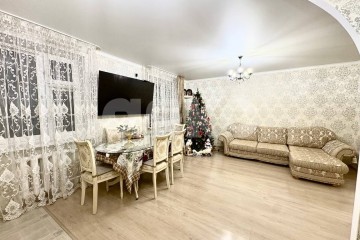 Фото №3: 3-комнатная квартира 76 м² - Нижнекамск, мкр. 34-й, ул. Рифката Гайнуллина, 20