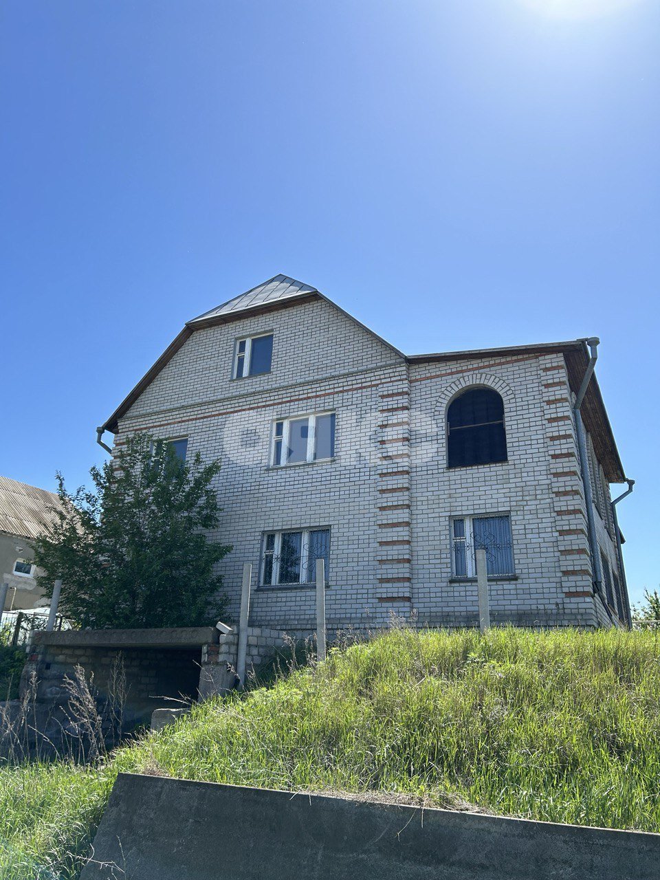 Фото №1: Дом 203 м² + 6.3 сот. - Волгоград, Ворошиловский, п. Участок ВПЭЛС № 5, ул. Сердобская