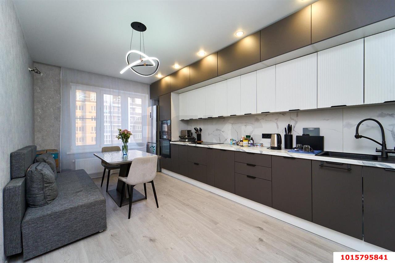 Фото №1: 2-комнатная квартира 60 м² - Краснодар, Прикубанский внутригородской округ, мкр. жилой комплекс Нeo-квартал Красная Площадь, ул. Конгрессная, 25