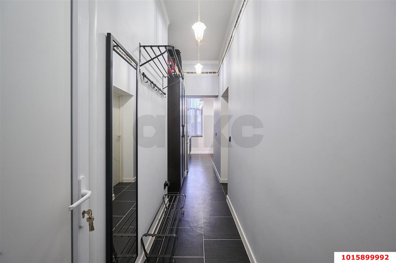 Фото №10: 1-комнатная квартира 35 м² - Краснодар, Центральный внутригородской округ, мкр. Центральный, ул. Садовая, 157