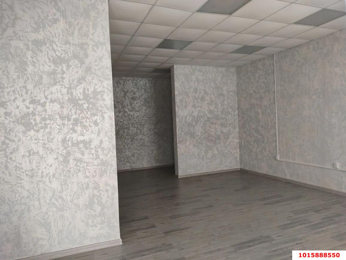 Фото №2: Коммерция 39 м² - Краснодар, жилой комплекс Краски, мкр. Прикубанский внутригородской округ, ул. Краеведа Соловьёва, 6к2