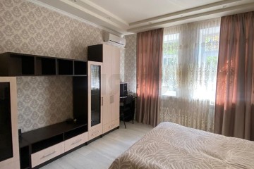 Фото №1: 2-комнатная квартира 45 м² - Краснодар, мкр. Центральный, ул. Индустриальная, 56