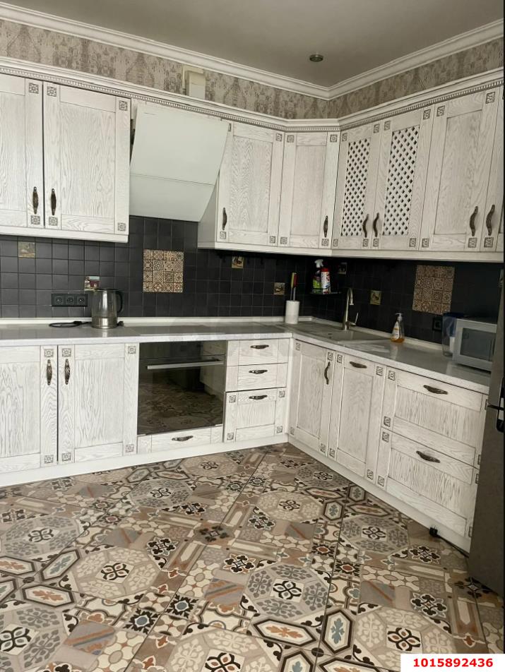 Фото №1: 3-комнатная квартира 127 м² - Краснодар, жилой комплекс Черёмушки, ул. Кубанская, 45к1