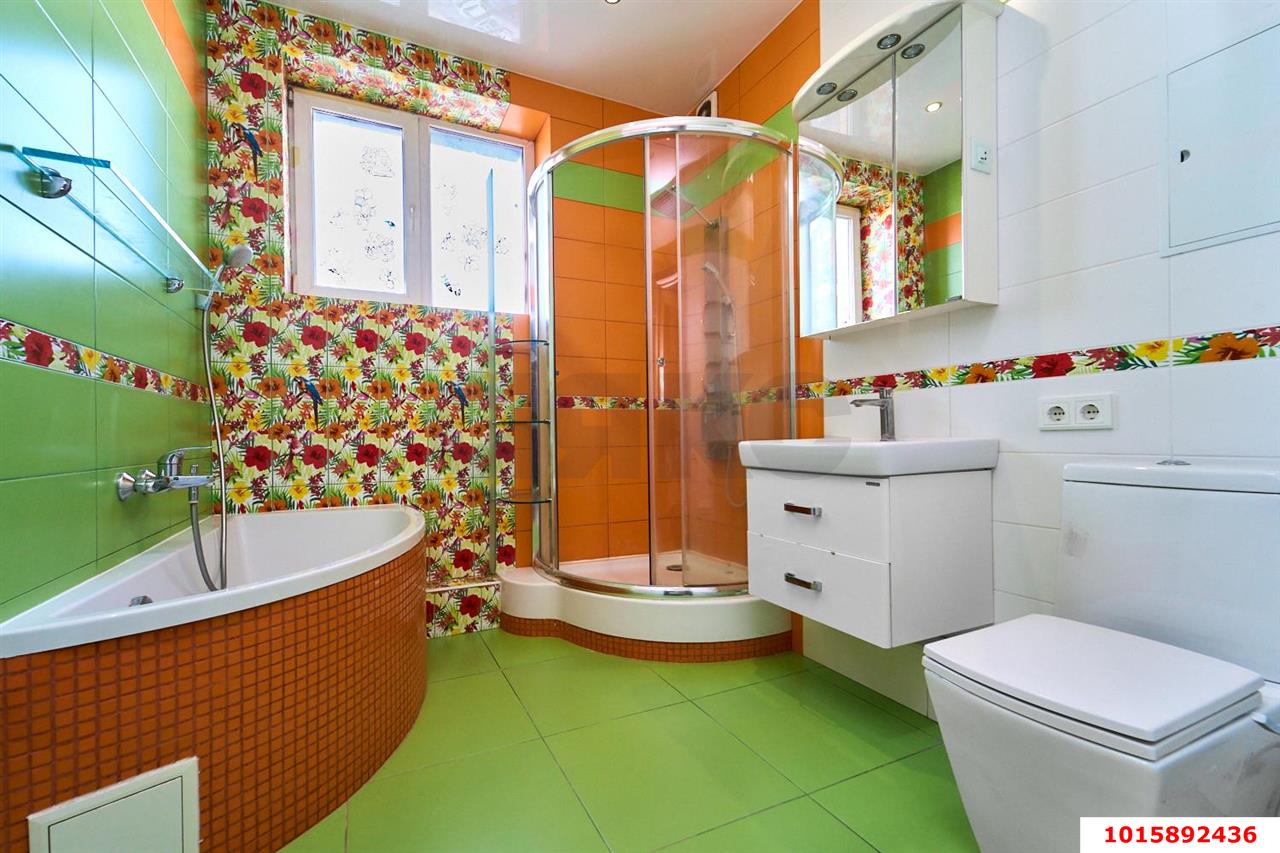 Фото №15: 3-комнатная квартира 127 м² - Краснодар, Черёмушки, ЖК Черёмушки, Центральный внутригородской округ, мкр. жилой комплекс Черёмушки, ул. Кубанская, 45к1