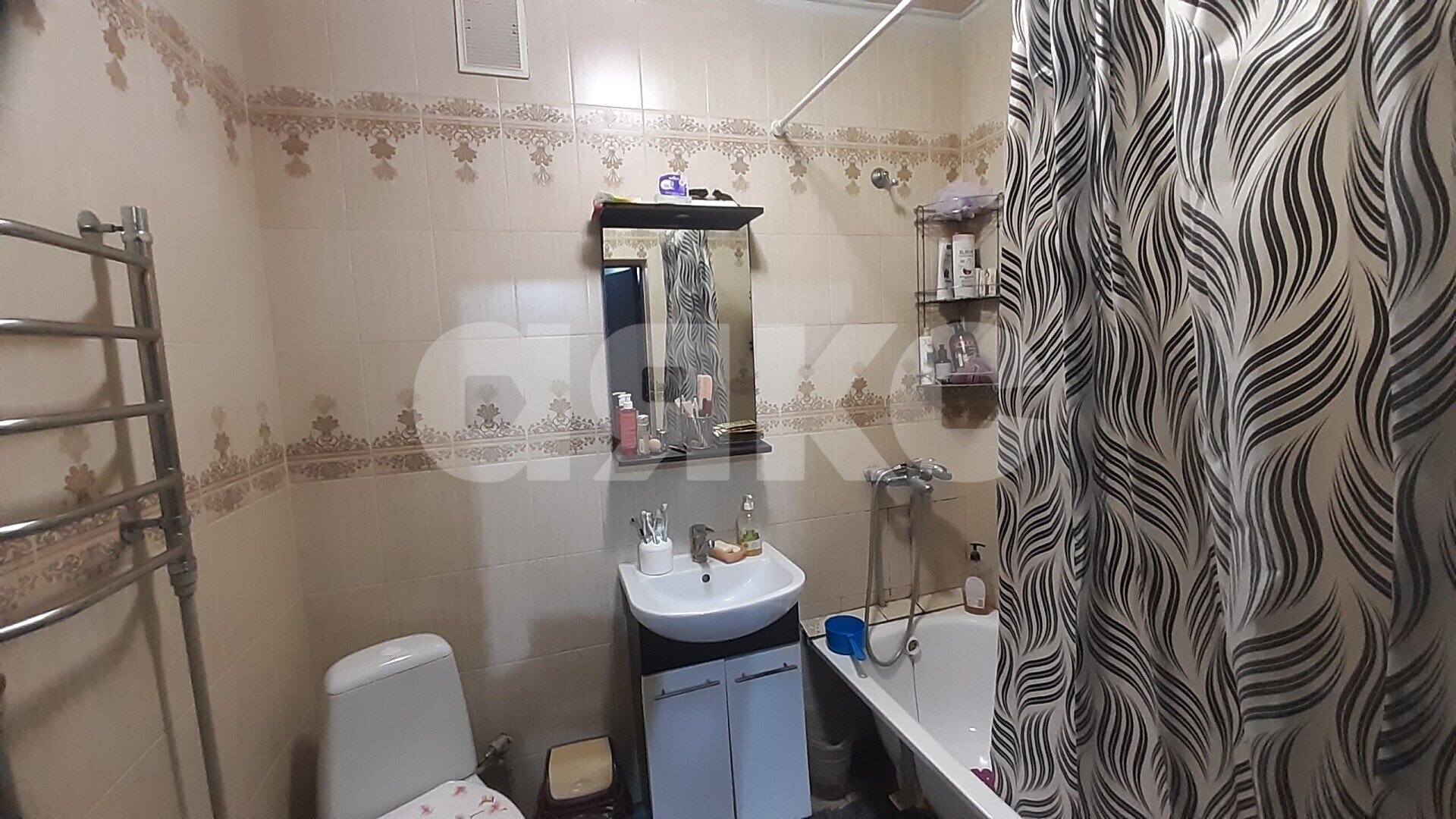 Фото №12: 2-комнатная квартира <span class="whitespace-nowrap">60 м²</span>, <span class="whitespace-nowrap">5/5 эт.</span> - Горячий Ключ, мкр. Администрация, ул. Кириченко, 11А