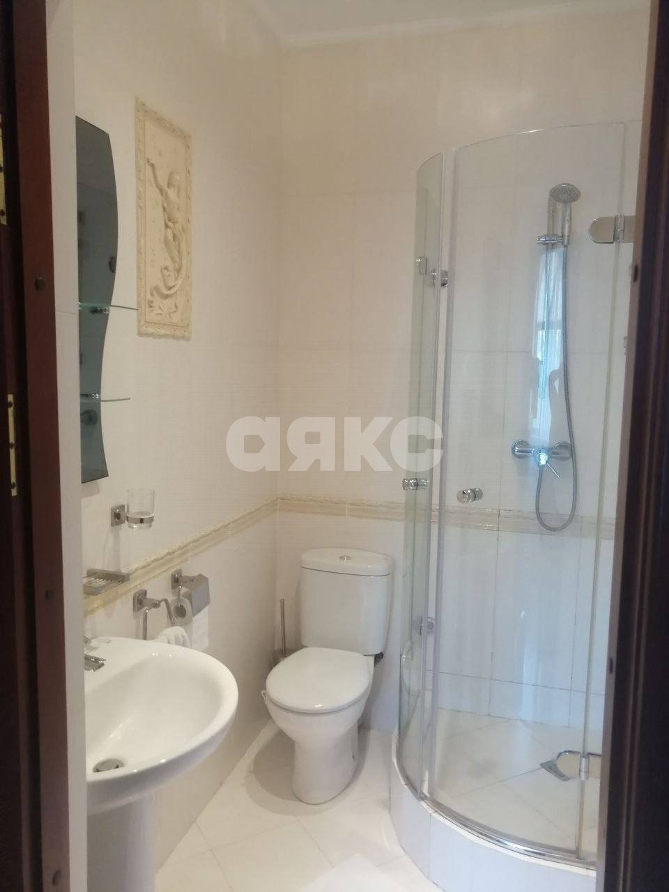 Фото №21: Коттедж 472 м² + 45 сот. - Ключевое, ул. Гагарина