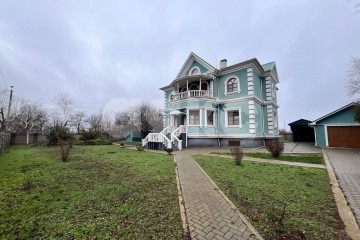 Фото №3: Коттедж 472 м² - Ключевое, ул. Гагарина