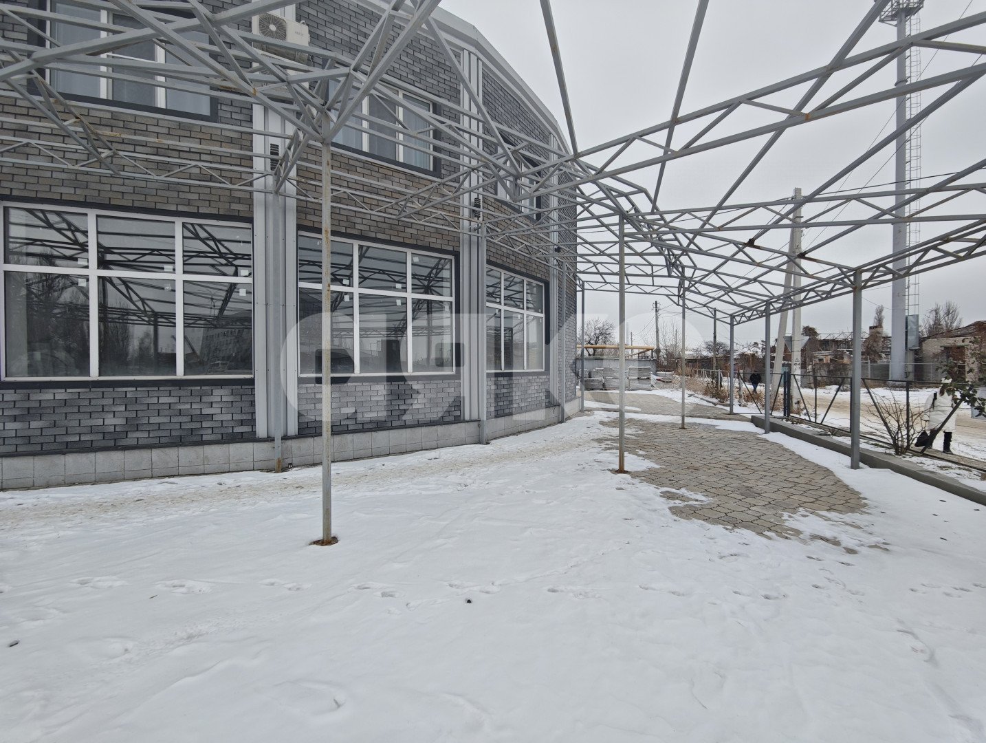 Фото №3: Коммерция 220 м² - Мариуполь, Жовтневый, ул. Вокзальная, 1