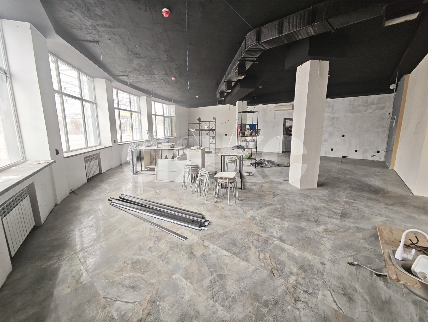 Фото №6: Коммерция 220 м² - Мариуполь, Жовтневый, ул. Вокзальная, 1