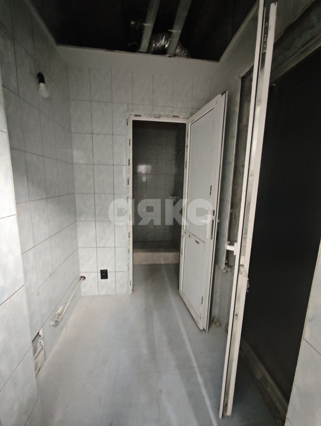 Фото №19: Коммерция 220 м² - Мариуполь, Жовтневый, ул. Вокзальная, 1