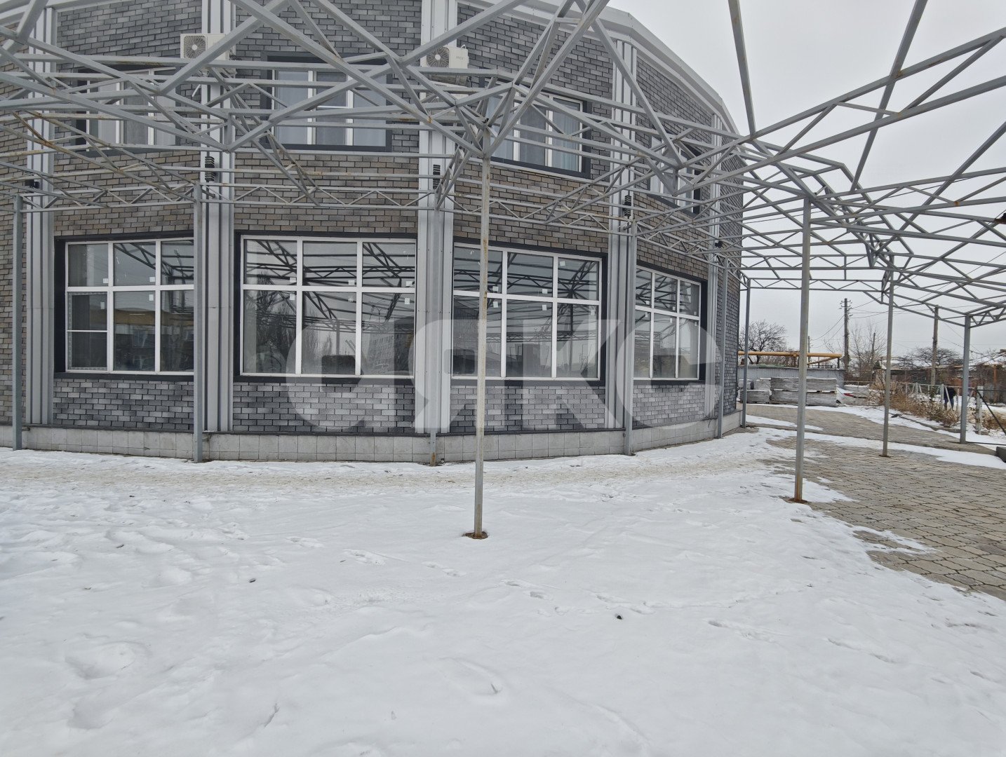 Фото №2: Коммерция 220 м² - Мариуполь, Жовтневый, ул. Вокзальная, 1