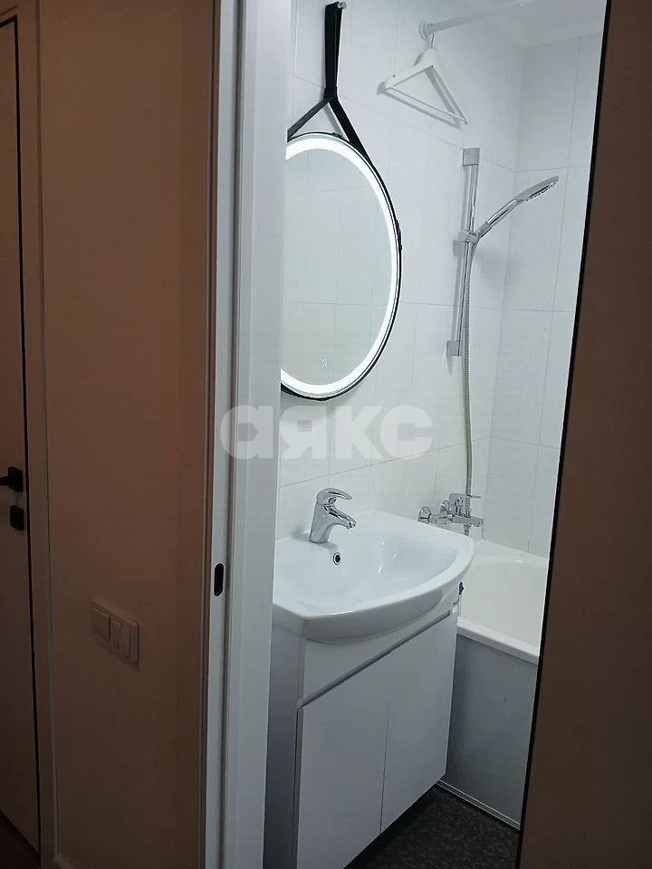 Фото №16: 2-комнатная квартира 64 м² - Ростов-на-Дону, Нахичевань, ул. 18-я Линия, 67