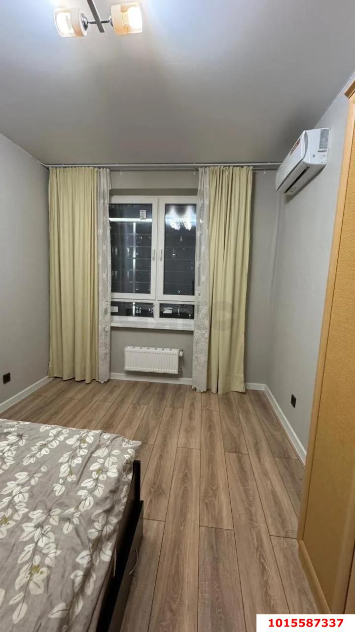 Фото №2: 1-комнатная квартира 38 м² - Краснодар, Прикубанский внутригородской округ, мкр. жилой комплекс Самолёт-6, ул. Ивана Беличенко, 90к3