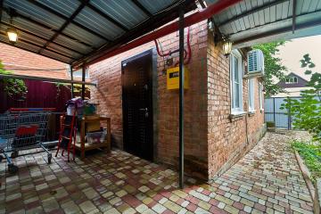 Фото №1: Часть дома 55 м² - Краснодар, мкр. Дубинка, ул. 1-я Линия Поймы реки Кубань, 165