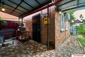 Фото №1: Часть дома 55 м² - Краснодар, мкр. Дубинка, ул. 1-я Линия Поймы реки Кубань, 165