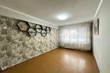 Фото №1: 3-комнатная квартира 63 м² - Тула, мкр. Привокзальный территориальный округ, ул. Серебровская, 18