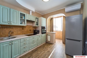 Фото №1: 2-комнатная квартира 62 м² - Краснодар, мкр. Центральный, ул. Гимназическая, 60