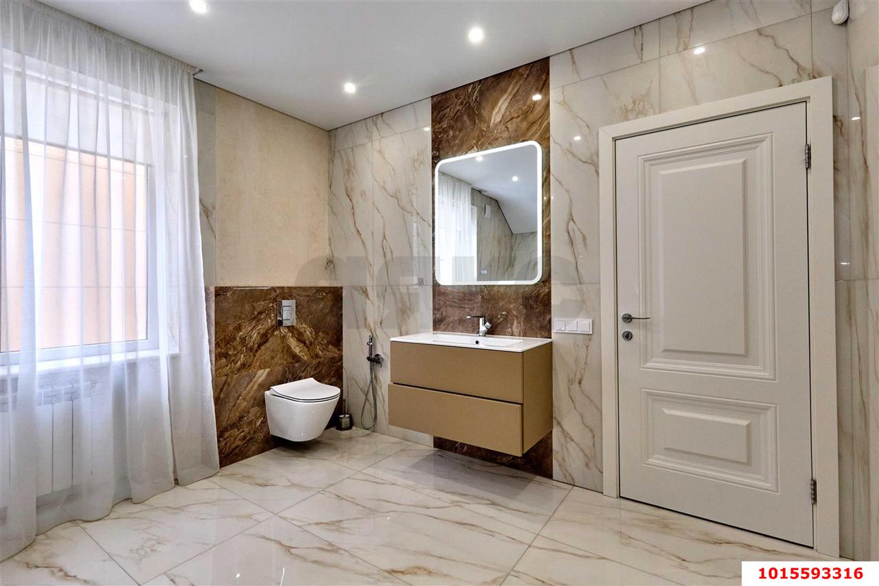 Фото №18: Дом 477 м² + 9.5 сот. - Краснодар, Западный внутригородской округ, ул. Гаражная, 18