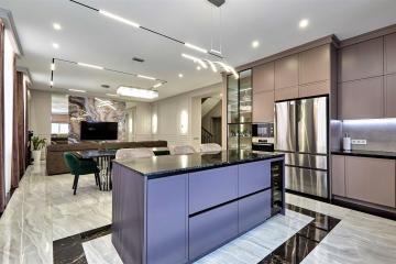 Фото №1: Дом 477 м² - Краснодар, мкр. Западный внутригородской округ, ул. Красных Партизан, 543