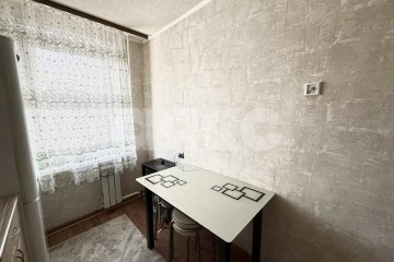 Фото №3: 2-комнатная квартира 43 м² - Нижнекамск, мкр. 9-й, ул. Гагарина, 8