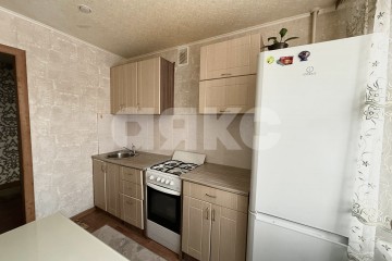 Фото №2: 2-комнатная квартира 43 м² - Нижнекамск, мкр. 9-й, ул. Гагарина, 8