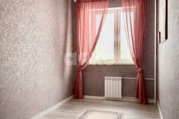 Фото №2: 3-комнатная квартира 61 м² - Электроизолятор, 1