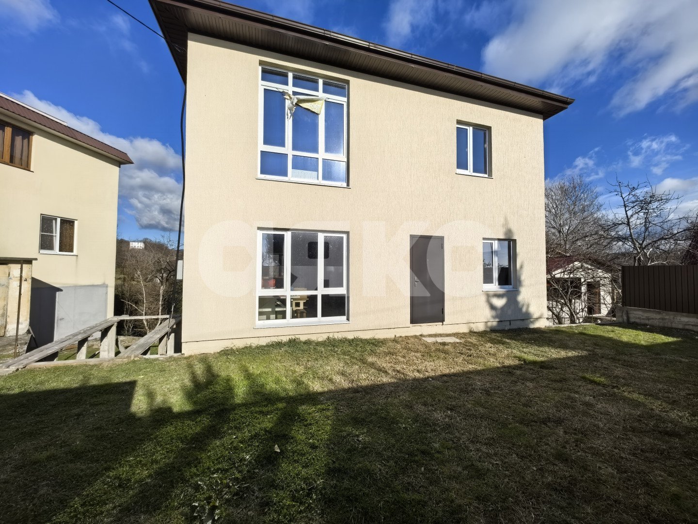 Фото №2: Дом 218 м² + 5 сот. - Детляжка, Лазаревский