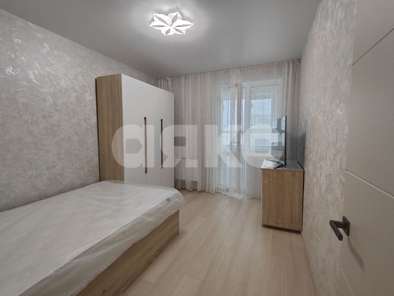 Фото №3: 1-комнатная квартира 40 м² - Тула, Петровский квартал, ул. Маршала Полубоярова, 5