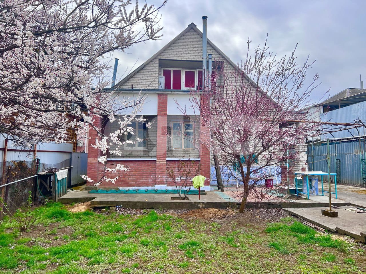 Фото №3: Дом 177 м² + 3.24 сот. - Витязево, ул. Красноармейская, 24